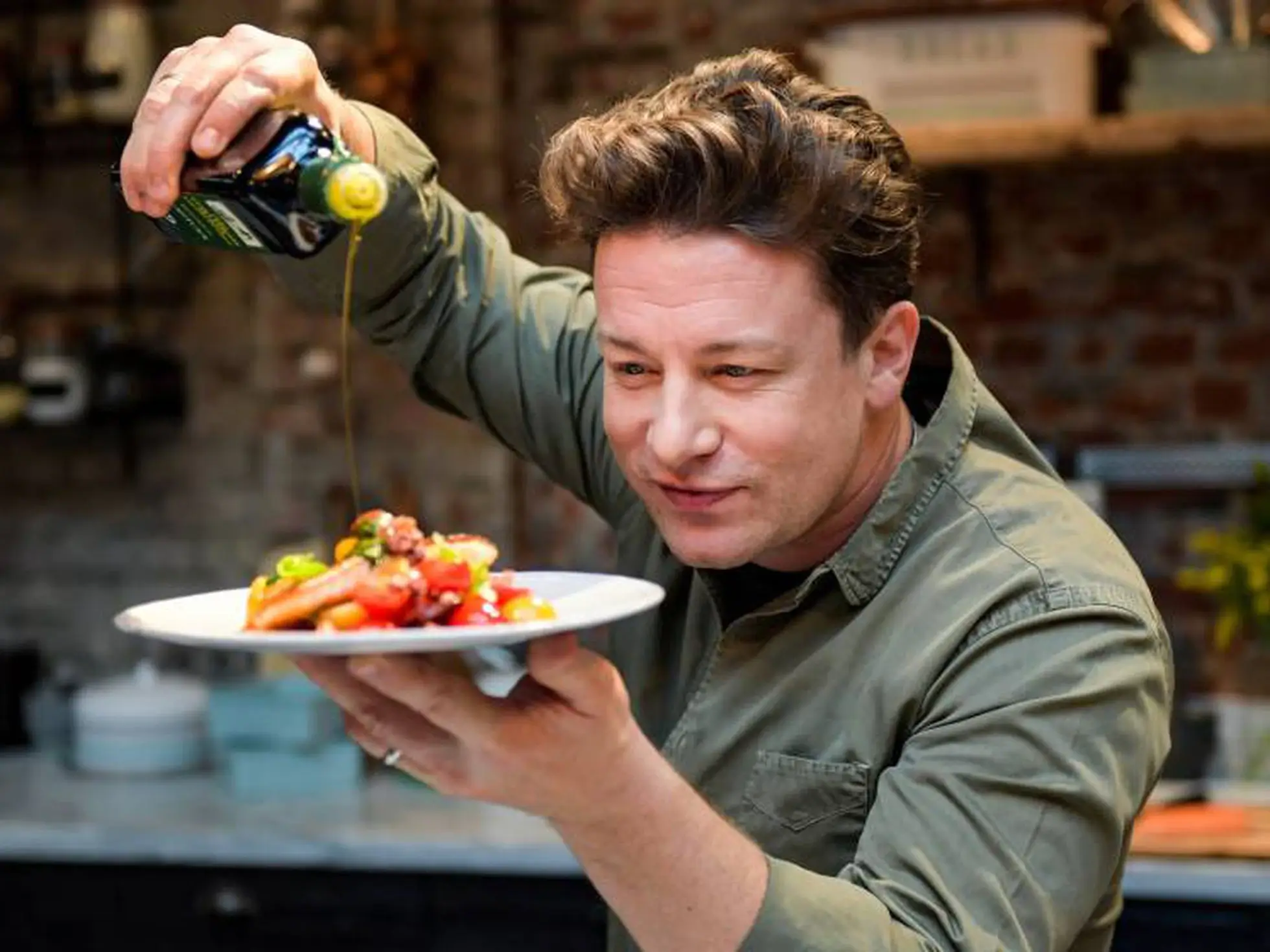 Top 10 recipes step by step that made Jamie Oliver famous